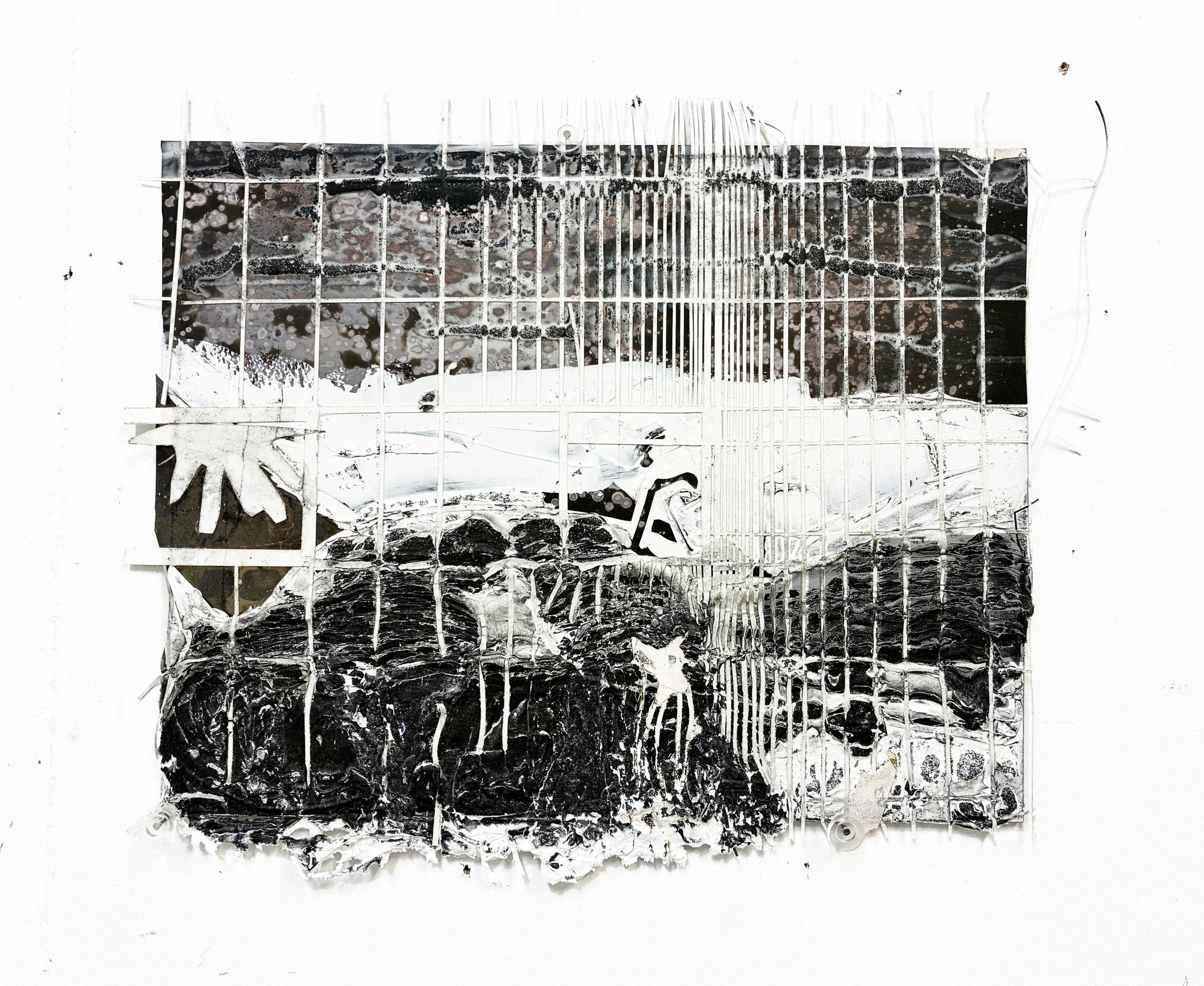 <p>Untitled (2026), acrylic medium, cut photo, photo paper, carbon paper transfer, 21x29cm</p>
